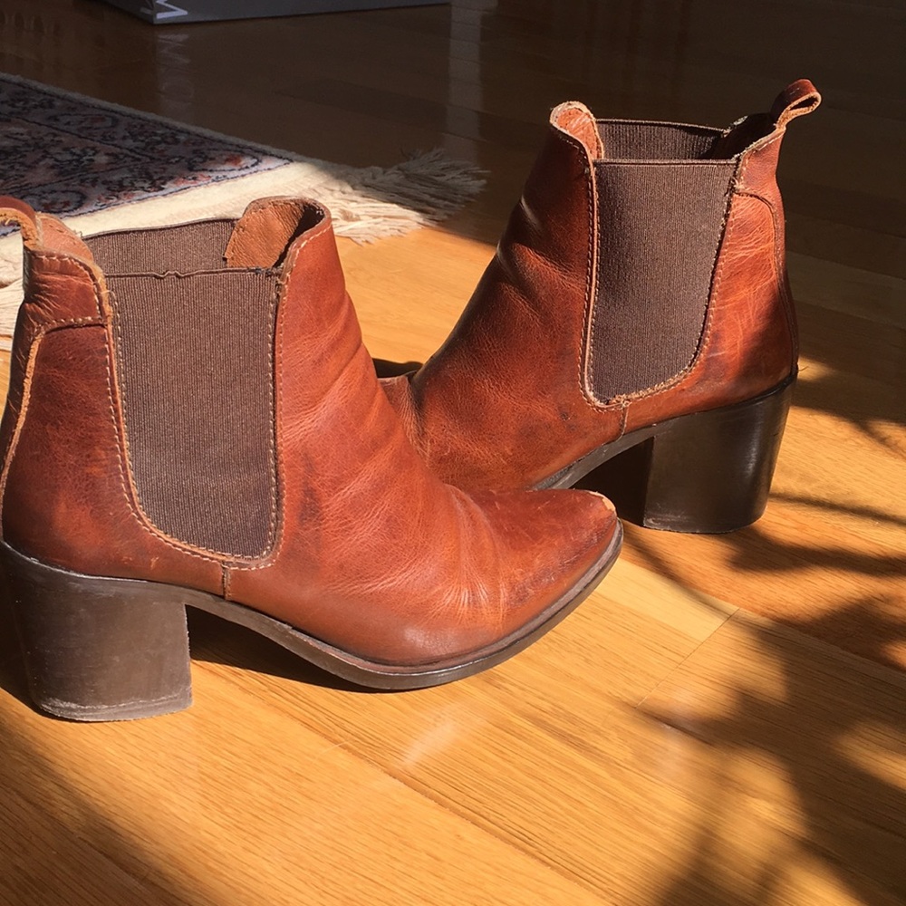 Steve Madden Boots